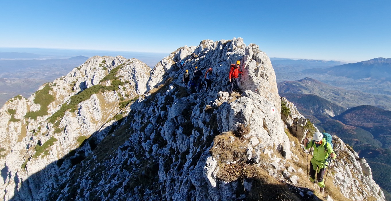 Piatra Craiului integral, traseu de creastă
